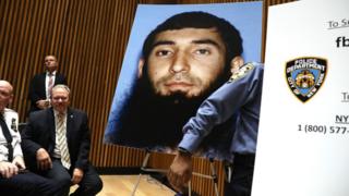 В нападении подозревают гражданина Узбекистана Сайфулло Саипова