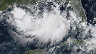 Tempestade Barry sobre o Golfo do México