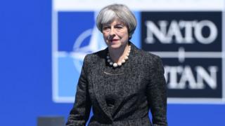 Премьер-министр Великобритании Тереза Мэй прибывает в Брюссель на встречу НАТО