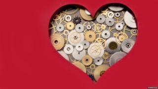Corazón con maquinaria