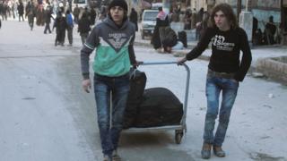Warga Aleppo