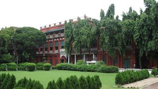 জোড়াসাঁকো ঠাকুর বাড়িতে রবীন্দ্রভারতী বিশ্ববিদ্যালয় প্রাঙ্গণ