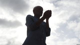श्रीलंकेत 10 टक्के मुस्लीम समाज आहे.