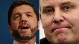 Crabb a Andrew RT