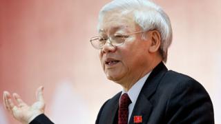 "Cử tri và nhân dân cứ yên tâm, Trung ương không bao giờ nhụt chí trong đấu tranh phòng, chống tham nhũng,"