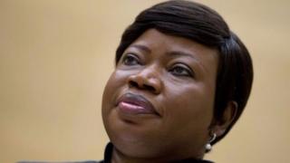 Umushikirizamanza wa ICC Fatou Bensouda ava mu gihugu ca Gambia
