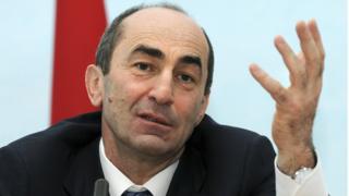 Экс-президент Армении Роберт Кочарян на пресс-конференции