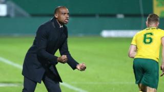 Sunday Oliseh