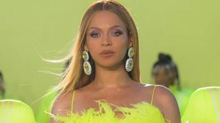 Beyoncé removes Kelis sample and ableist slur on Renaissance - BBC News