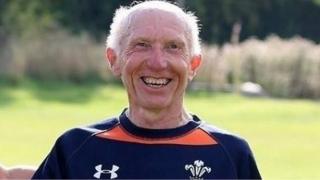 Alan Lewis