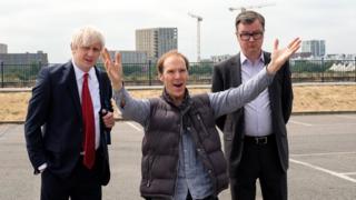 Will Gompertz Reviews Brexit: The Uncivil War Starring Benedict ...