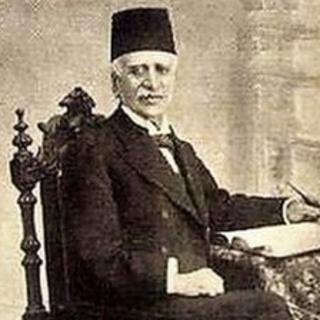 تصویر میرزا ملکم خان ناظمالدّوله که در سال ۱۲۶۸ هجری شمسی روزنامۀ «قانون» را در لندن انتشار داد