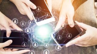 அலைப்பேசி ஷேரிங் சித்தரிப்பு