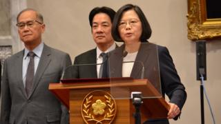 台灣與非洲友邦布吉納法索斷交,總統蔡英文召開緊急記者會。