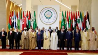 رؤساء دول عربية في قمة الجامعة ال29