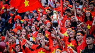 Bóng đá được coi là môn thể thao vua ở Việt Nam
