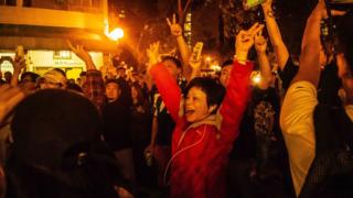 Гонконг празднует ночь выборов