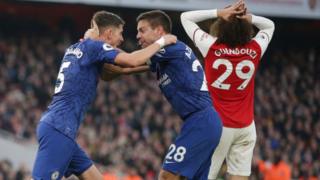 Aworan agbaboolu Chelsea ti wọn n yọ