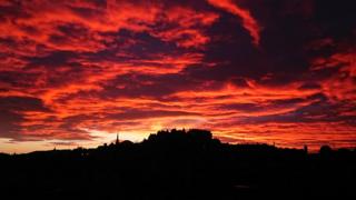 Sunrise at Edinburgh castle