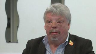 Simon Weston