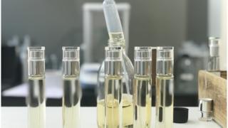 Botol parfum