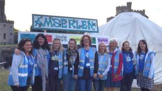 Staff Menter Caerdydd yn Ffair Tafwyl