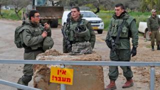 Loltoota Israa'el naannoo daangaa Gaazaatti haleellicha dursuun daandii cufan.