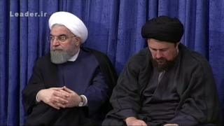 رهبر ایران در جلسه دیشب با سران سه قوه و مسئولان جمهوری اسلامی، همچنین از عملکرد اقتصادی دولت انتقاد کرد. انتقادهایی که بی شباهت به حرفهای رقبای انتخاباتی آقای روحانی نبود.
