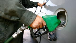 Gasolinera en México