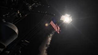 Запуск ракет с американского корабля