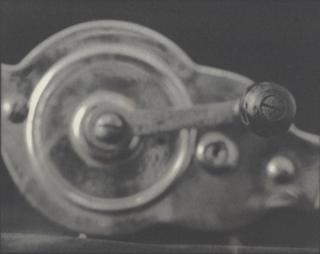 "La manivela", de 1902. Fotografía de Lindsey Beal para la serie "Intimate Appliances", de 2012.