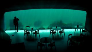 Restaurante Under