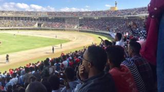 ደገፍቲ ኩዕሶ እግሪ ጋንታት ከተማ መቐለን ወልዋሎን፡ ኣብ ስታድዮም ትግራይ
