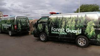 Ụgbọala ndị Forrest Guards n'Enugwu