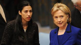 US election: Why is Clinton's foundation so controversial? - BBC News