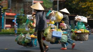 GDP của VN 'tăng đột biến' vì chính trị hóa?