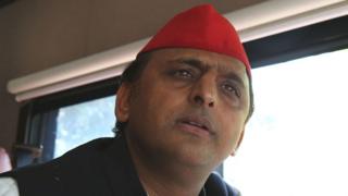अखिलेश यादव
