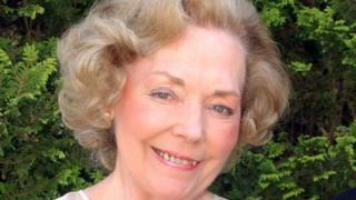 Iris Jones