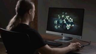Solu computer in use