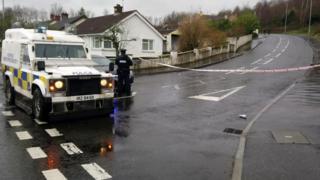 police cordon at southway in derry