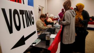 Local de votação antecipada nos EUA
