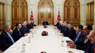 Hökümət təhlükəsizliyə dair iki saatlıq iclas keçirib