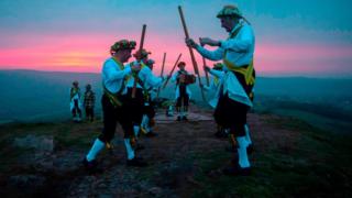 Members of the Chapel-en-le-Frith Morris Dancers