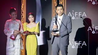 အာဆီယံနိုင်ငံတကာ ရုပ်ရှင်ပွဲတော်မှာ ဆုရရှိတဲ့ ဒါရိုက်တာ ဏကြီး