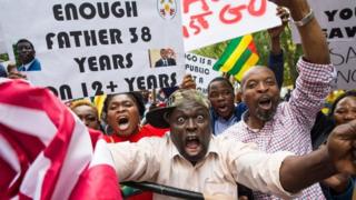 People wey dey protest for Togo