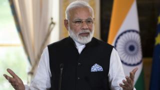 नरेंद्र मोदी