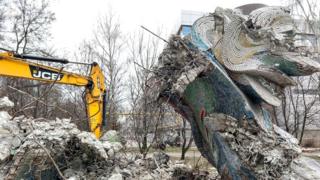 Скульптура Днепровские волны