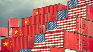 அமெரிக்கா - சீனா - பிரிட்டன்: பூலோக அரசியலில் சிக்கிக்கொண்ட ஹுவாவே நிறுவனம்