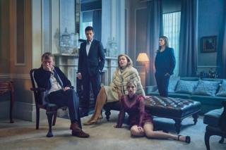 Главные герои сериала "Макмафия"