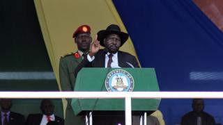 Le président Salva Kiir délivre un discours à Freedom Square, dans la capitale Juba, le 18 mars 2015.